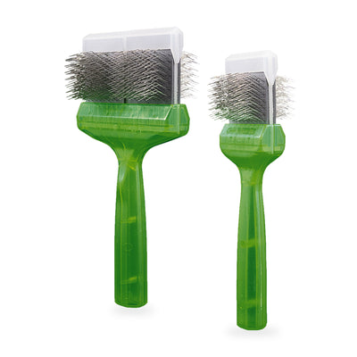 ActiVet Pro Soft Green in zwei Größen: Bürstenkopf 4,5 cm und 9 cm nebeneinander